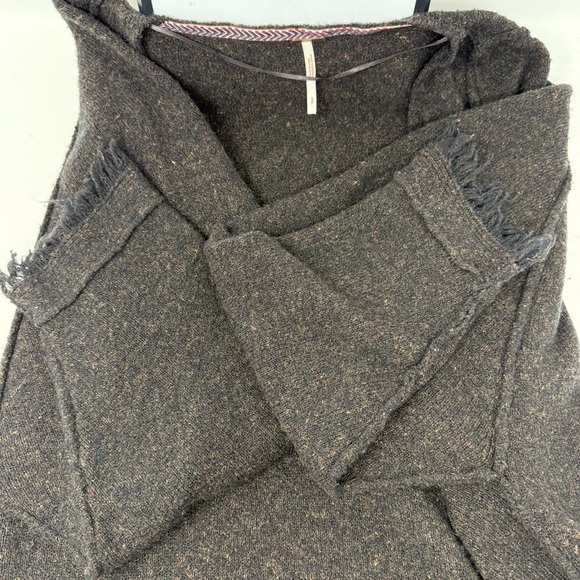 Free People Irresistible Fringe Dark Brown Wool Linen Blend VNeck Sweater Size S - Picture 5 of 13